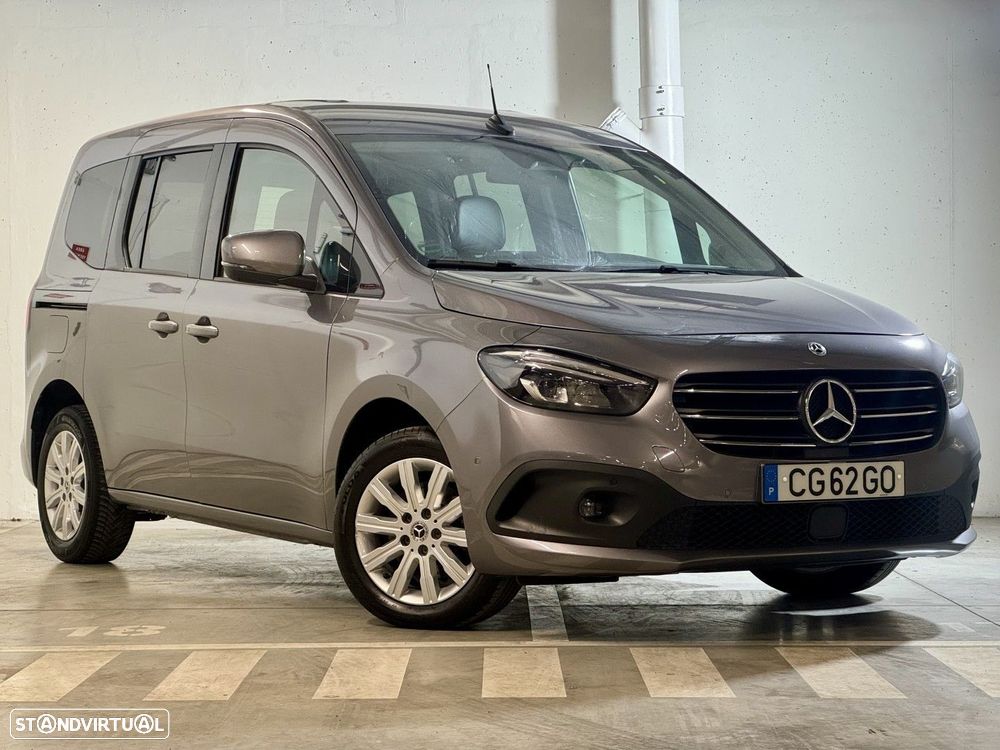 Mercedes-Benz T 180 d - 54