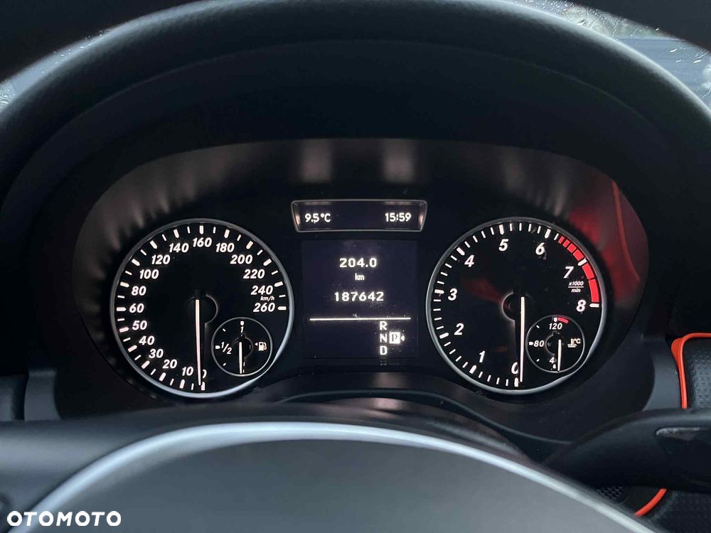 Mercedes-Benz Klasa A 180 (BlueEFFICIENCY) 7G-DCT - 9