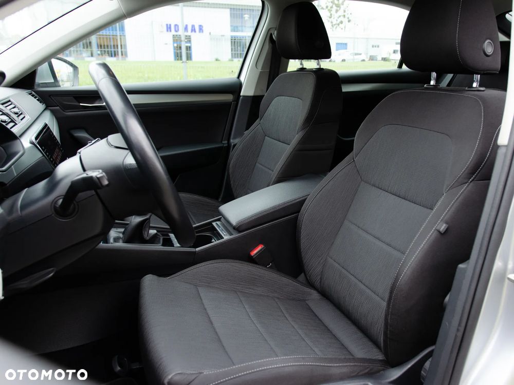 Skoda Superb 2.0 TDI Ambition - 16