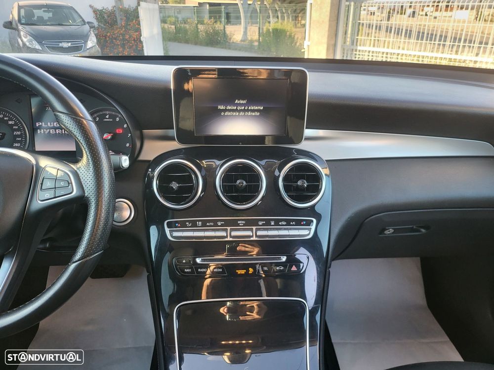 Mercedes-Benz GLC 350 - 11