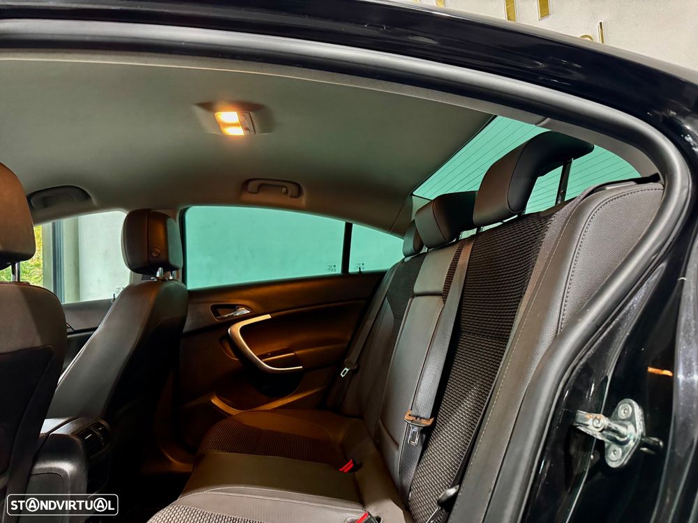 Opel Insignia 1.6 CDTi Executive S/S J18 - 13