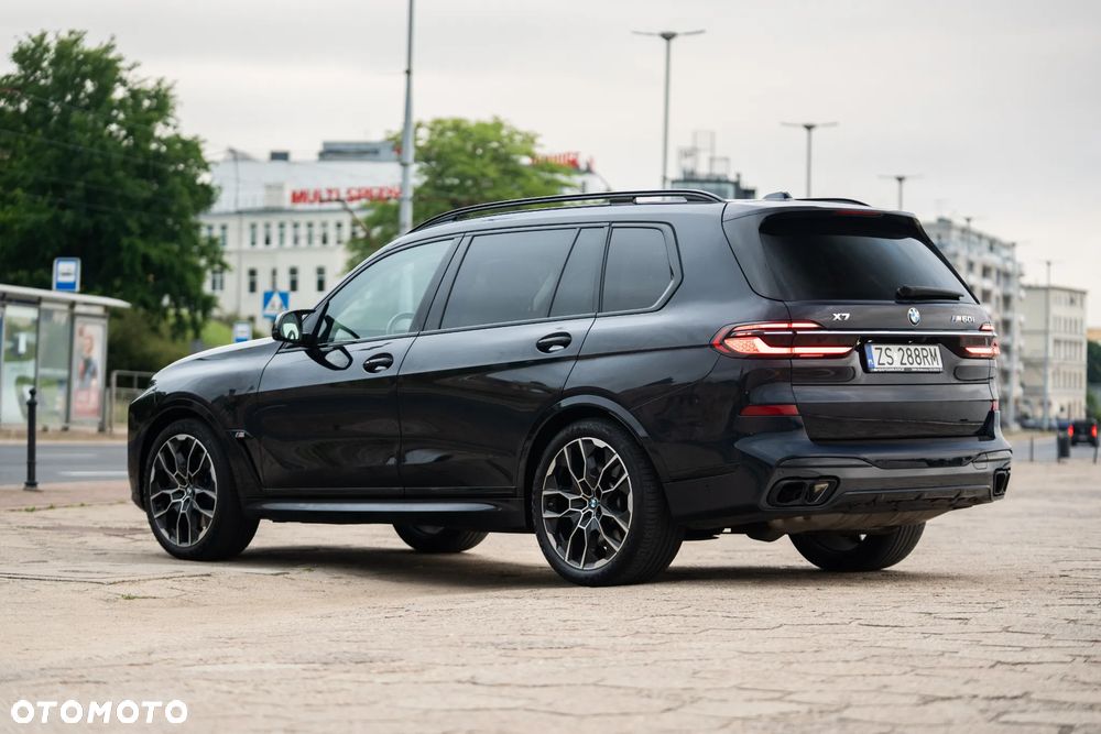 BMW X7 M60i xDrive mHEV sport - 3