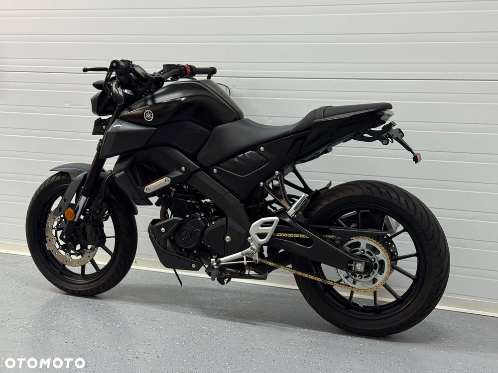 Yamaha MT - 17