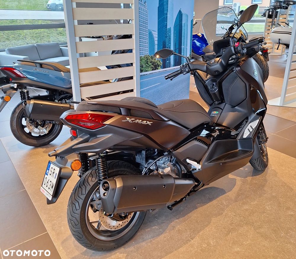 Yamaha X-max - 6