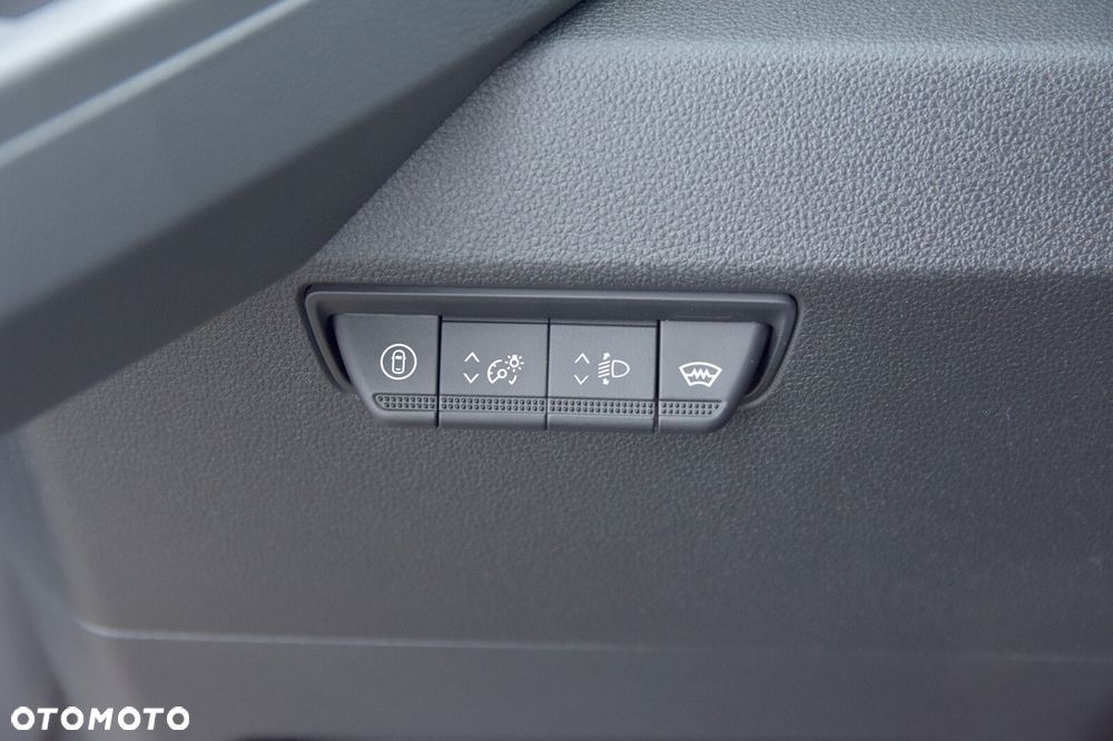 Renault Master Furgon L2H2 170KM Automat AT9 - 12