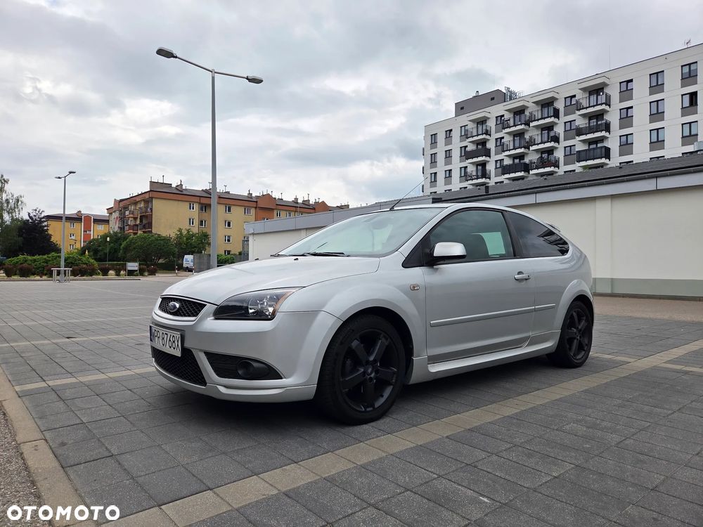 Ford Focus 1.6 Trend - 2