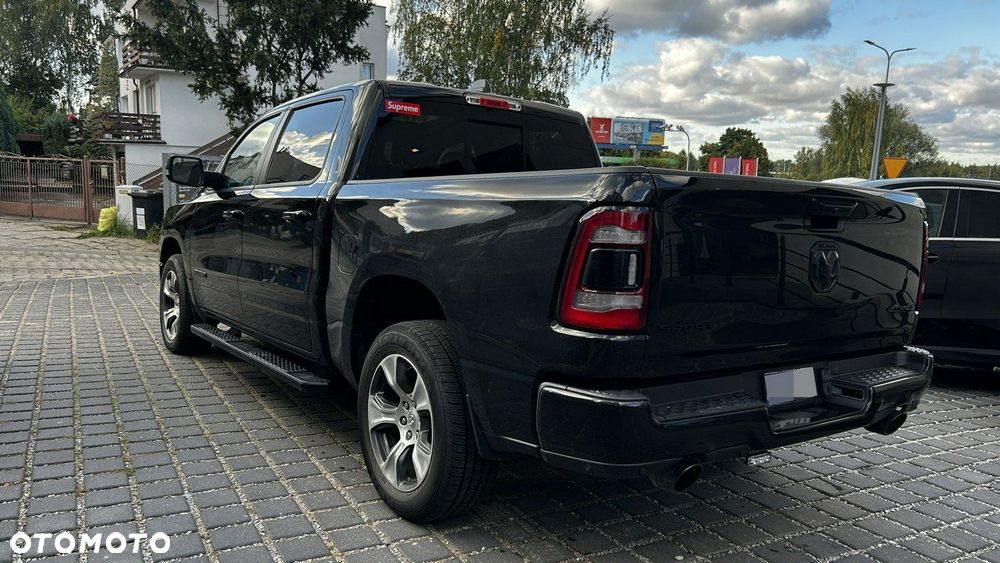 Dodge RAM - 6