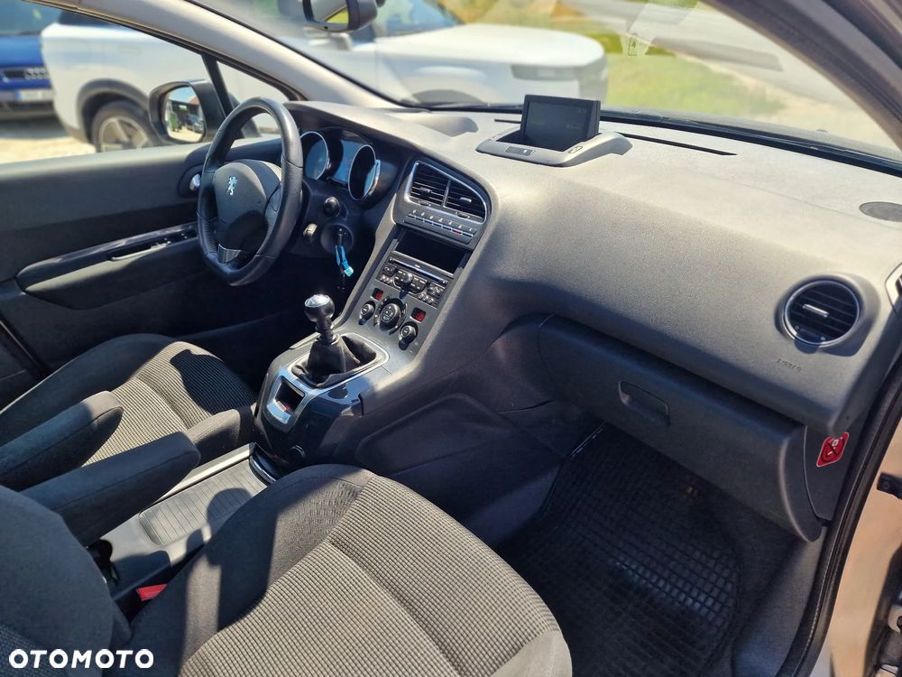 Peugeot 5008 1.6 HDi Premium - 32