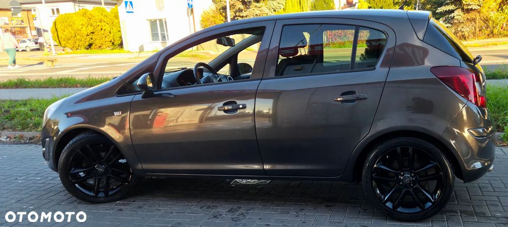 Opel Corsa 1.4 16V Energy - 8