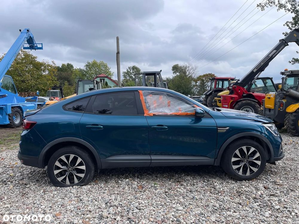 Renault Arkana 1.6 E-TECH Zen MMT - 5