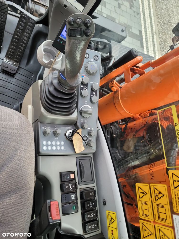 Hitachi ZX 140W / ROTOTILT ze szczypcami / - 22