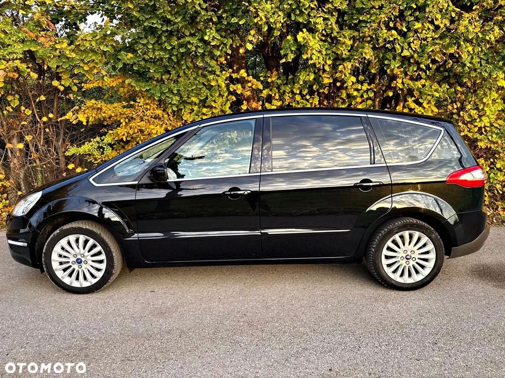 Ford S-Max 2010 photo 3