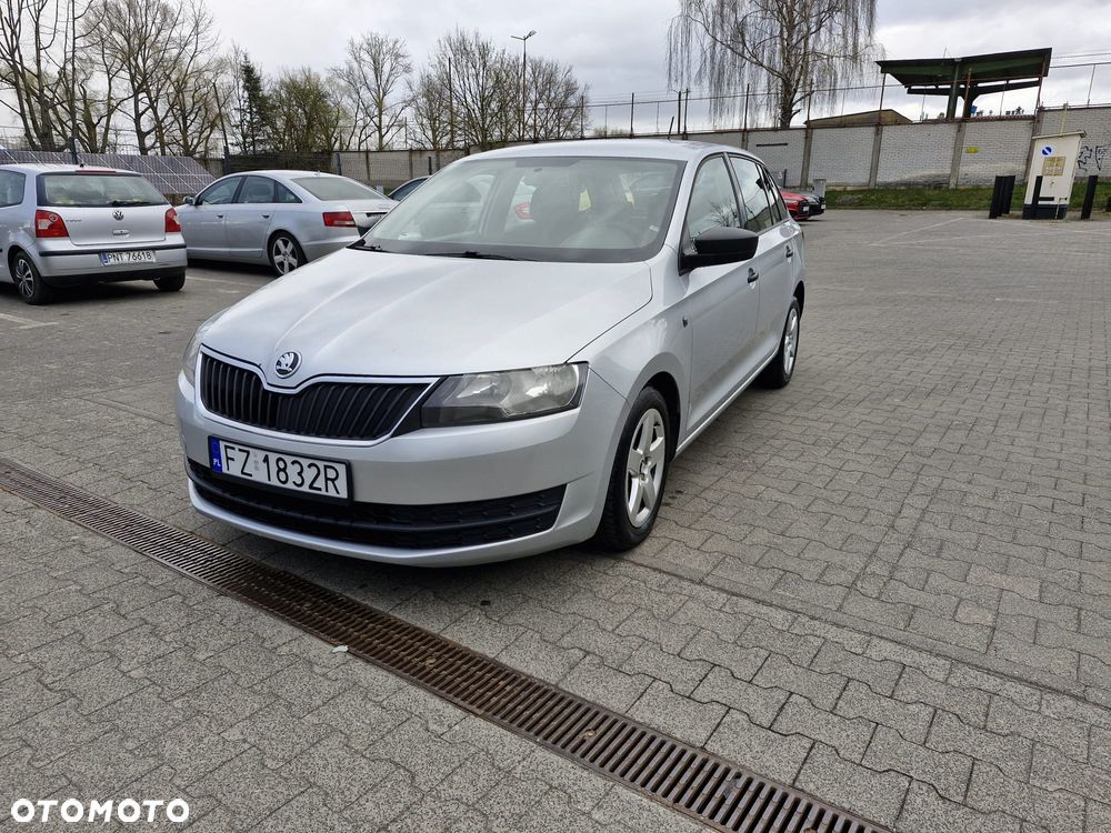 Skoda RAPID 1.6 TDI DPF Active Max - 15