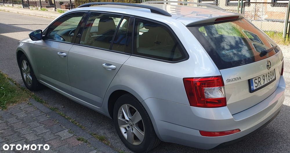 Skoda Octavia 1.6 TDI Ambition - 15