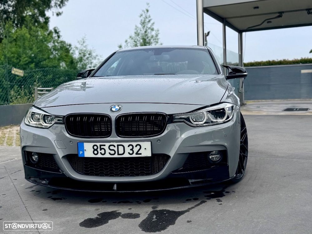 BMW 330 e iPerformance Pack M - 2