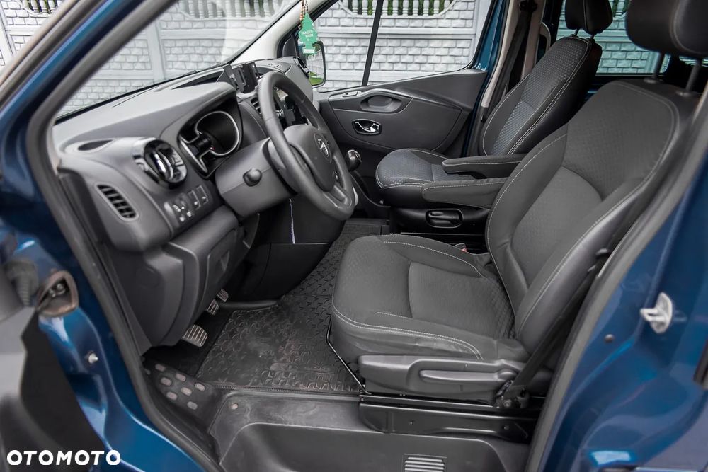 Opel Vivaro L2H1 2,9t Edition - 21