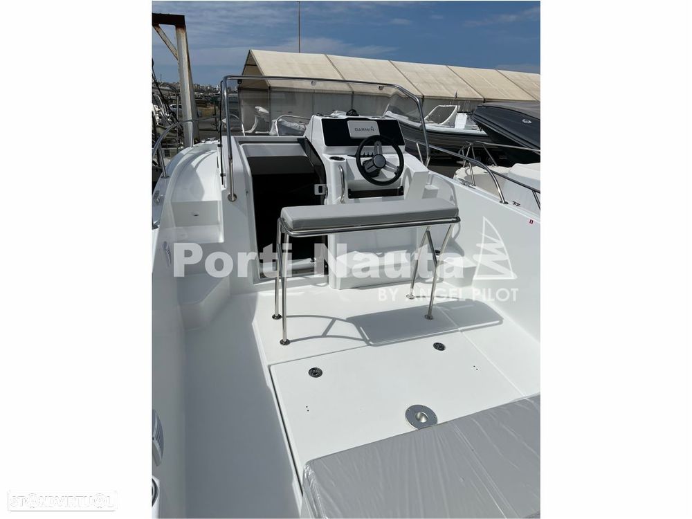 Beneteau Flyer 7 Sundeck - 8
