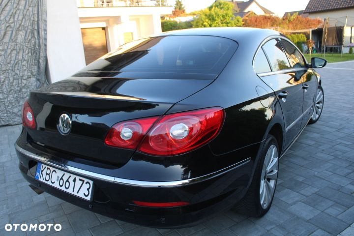 Volkswagen Passat CC - 26