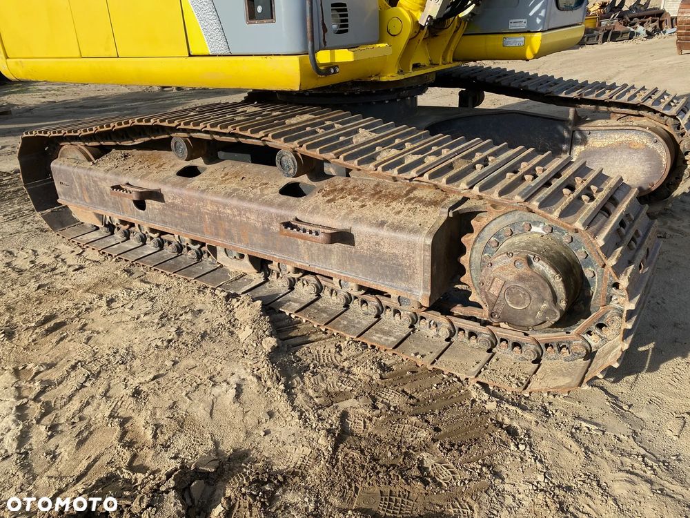 Kobelco NEW HOLLAND E175, 9900 MTH, Z NIEMIEC, PODWOZIE 90% DOBRE, WZOROWO UTRZYMANA - 27
