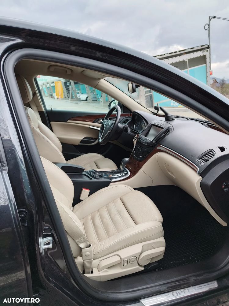 Opel Insignia 2.0 CDTI 4x4 Sport Aut. - 10