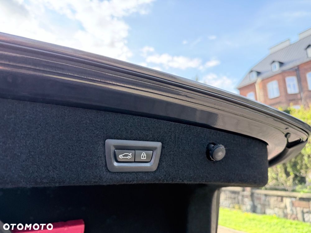 BMW Seria 7 730d xDrive - 13