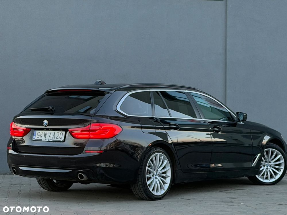 BMW Seria 5 520d - 4