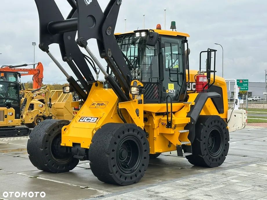 JCB 437 S5 WasteMaster - 5