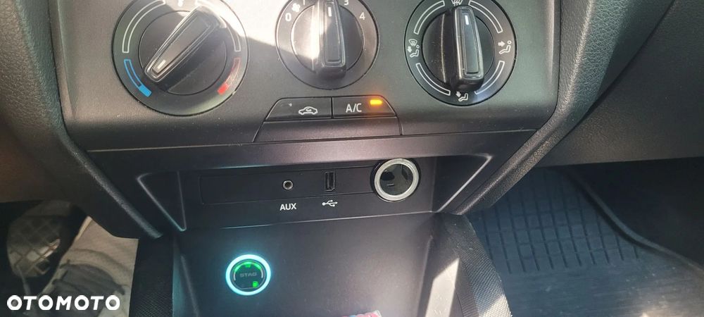 Skoda Fabia 1.0 Ambition - 5