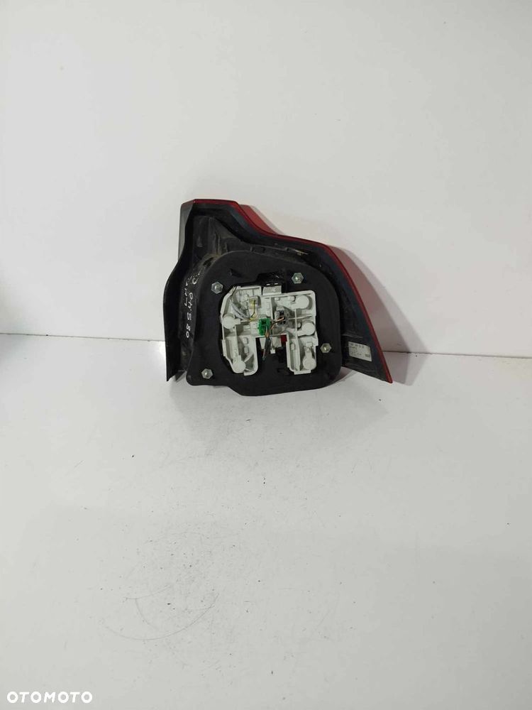 LAMPA LEWA TYLNA VOLVO S40 II LIFT 30744538 - 7