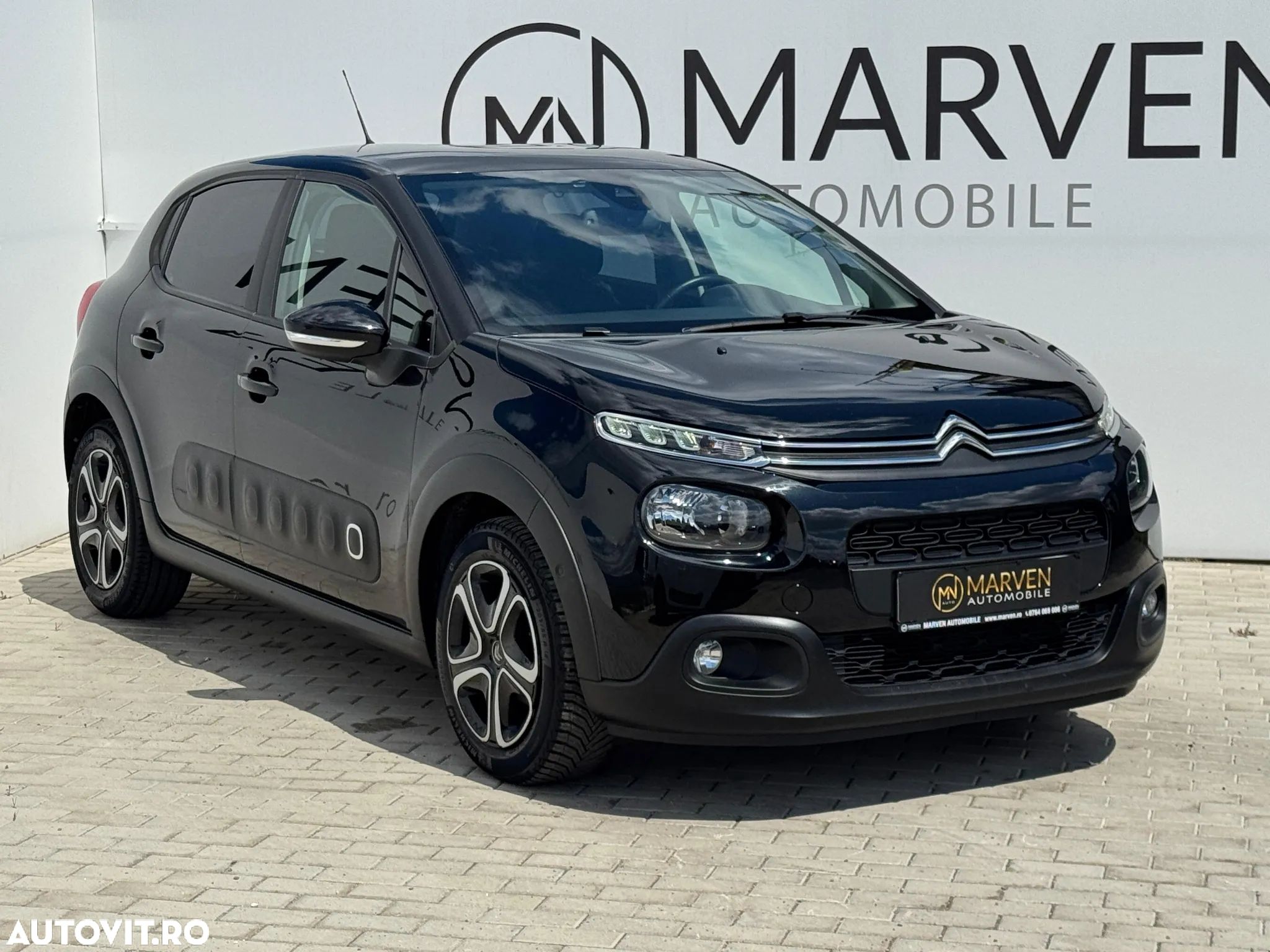 Citroën C3 1.2 PureTech S&S EAT6 Shine - 1