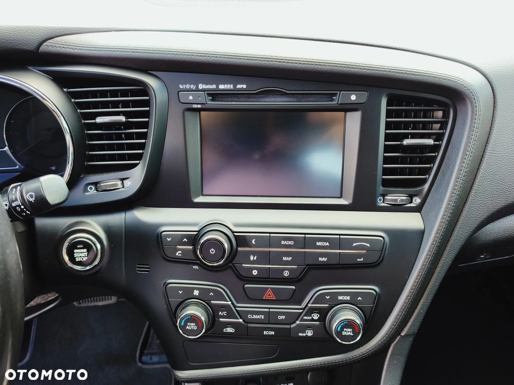 Kia Optima - 33