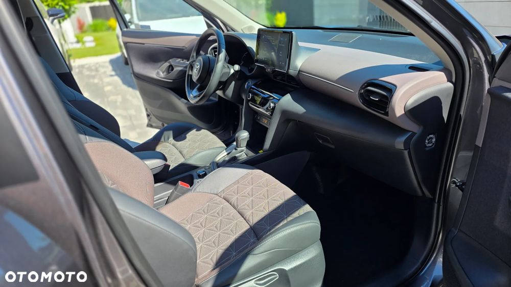 Toyota Yaris Cross Hybrid 1.5 Executive 4x4 - 20
