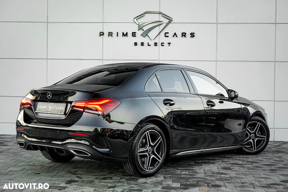 Mercedes-Benz A 180 7G-DCT AMG Line - 4