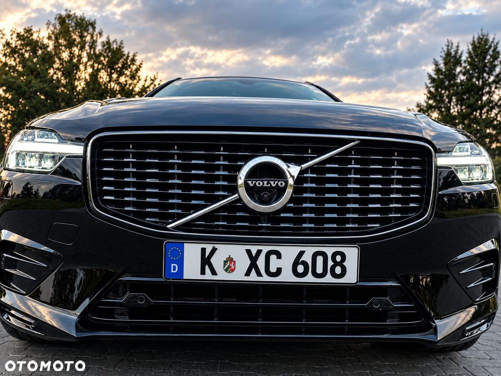 Volvo XC 60 B6 B AWD R-Design - 3