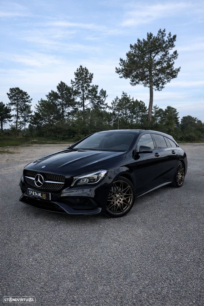 Mercedes-Benz CLA 180 d Shooting Brake AMG Line - 1