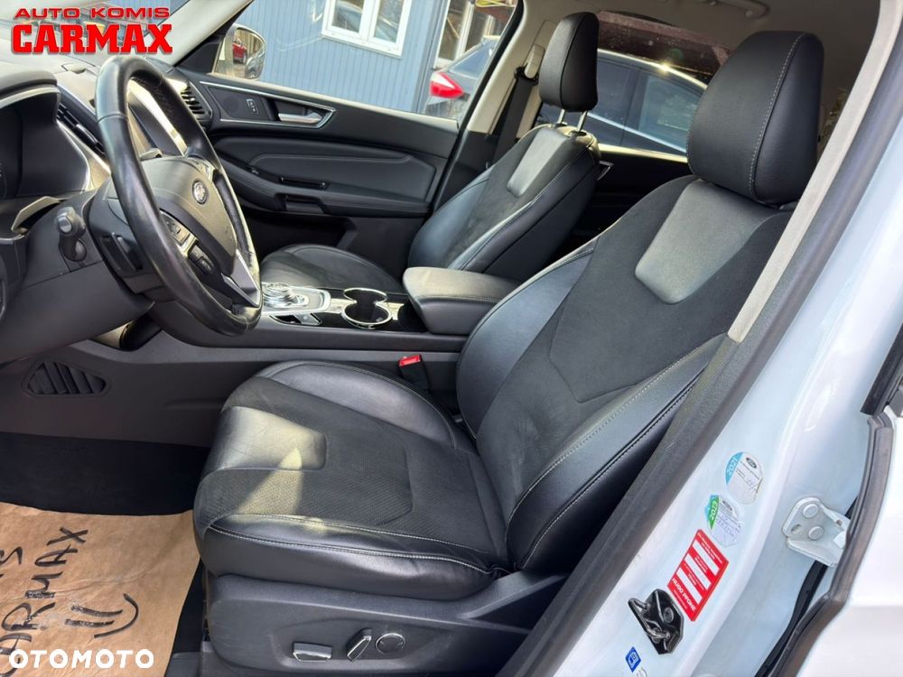 Ford S-Max - 12