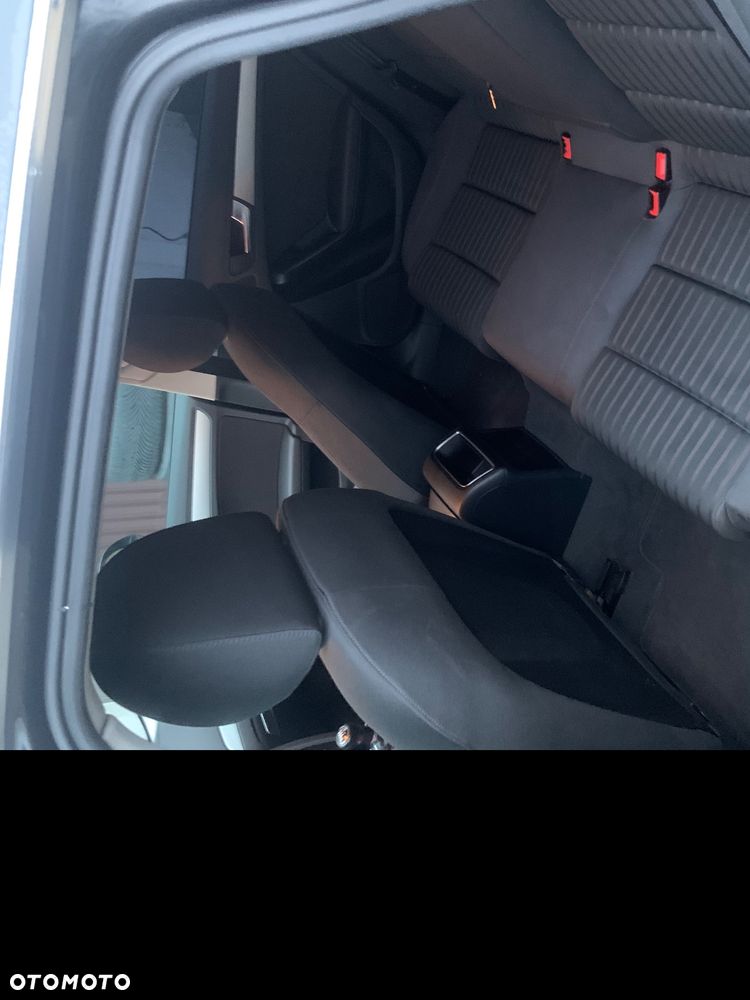 Audi A4 Avant 2.0 TDI - 7