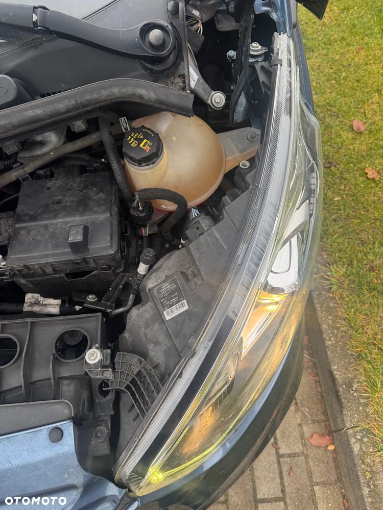 Ford CUSTOM DŁUGI 6 OSÓB - 33