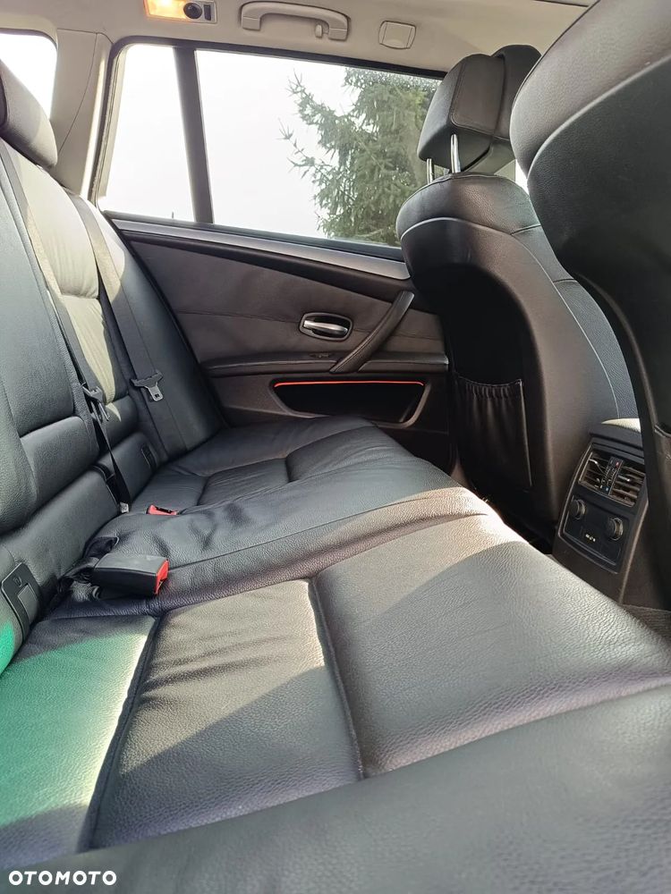 BMW Seria 5 520d Touring Edition Exclusive - 12
