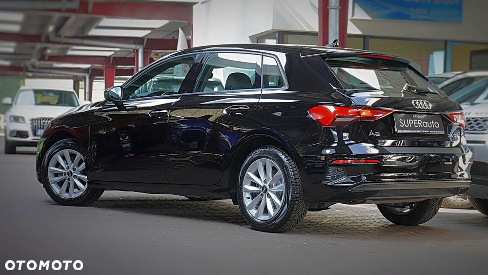 Audi A3 Sportback - 8