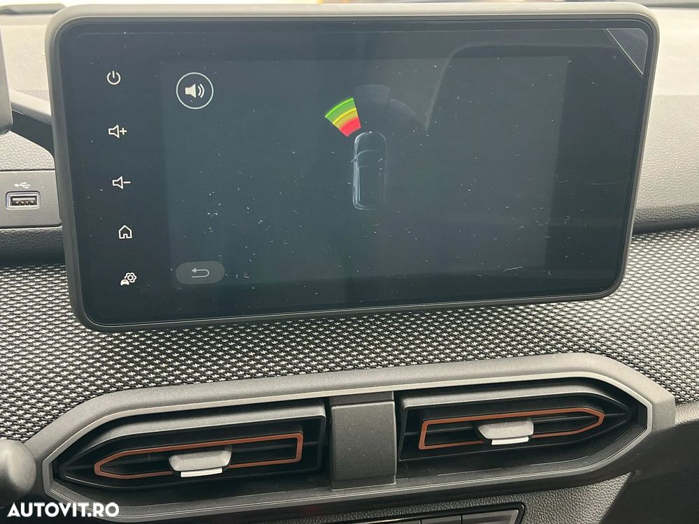 Dacia Sandero Stepway ECO-G 100 MT6 Extreme - 32