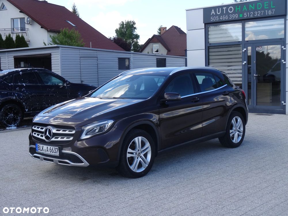 Mercedes-Benz GLA 200 d 4Matic 7G-DCT UrbanStyle Edition - 6