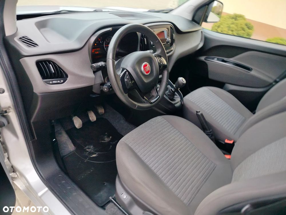 Fiat Doblo - 21