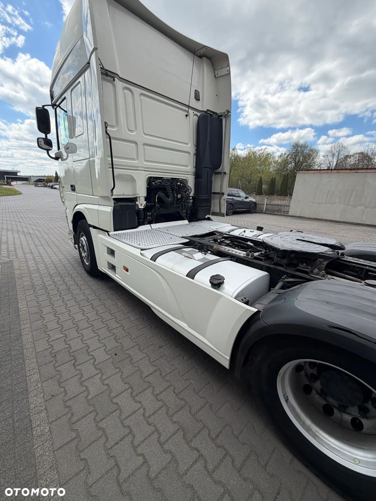 DAF 106 - 8