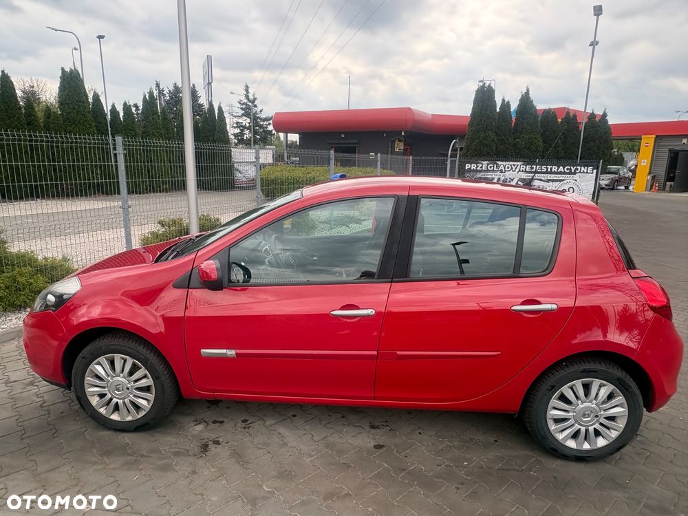 Renault Clio 1.2 16V 75 Dynamique - 2