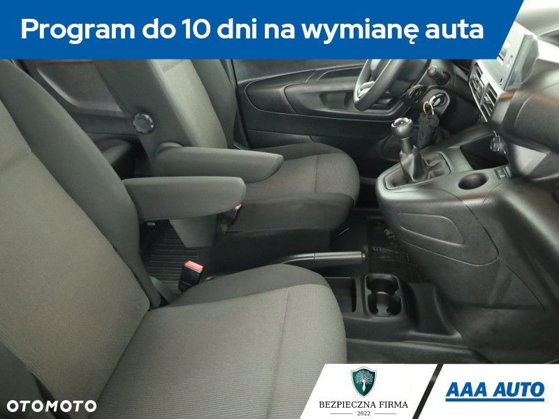 Toyota Proace City - 8