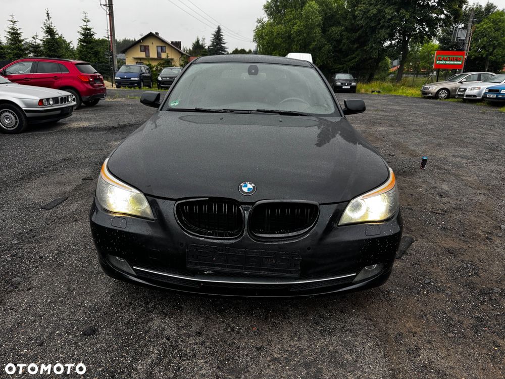 BMW Seria 5 520d Edition Exclusive - 4