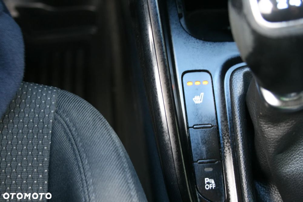 Kia Carens 1.6 GDI Business Line EU6 - 21