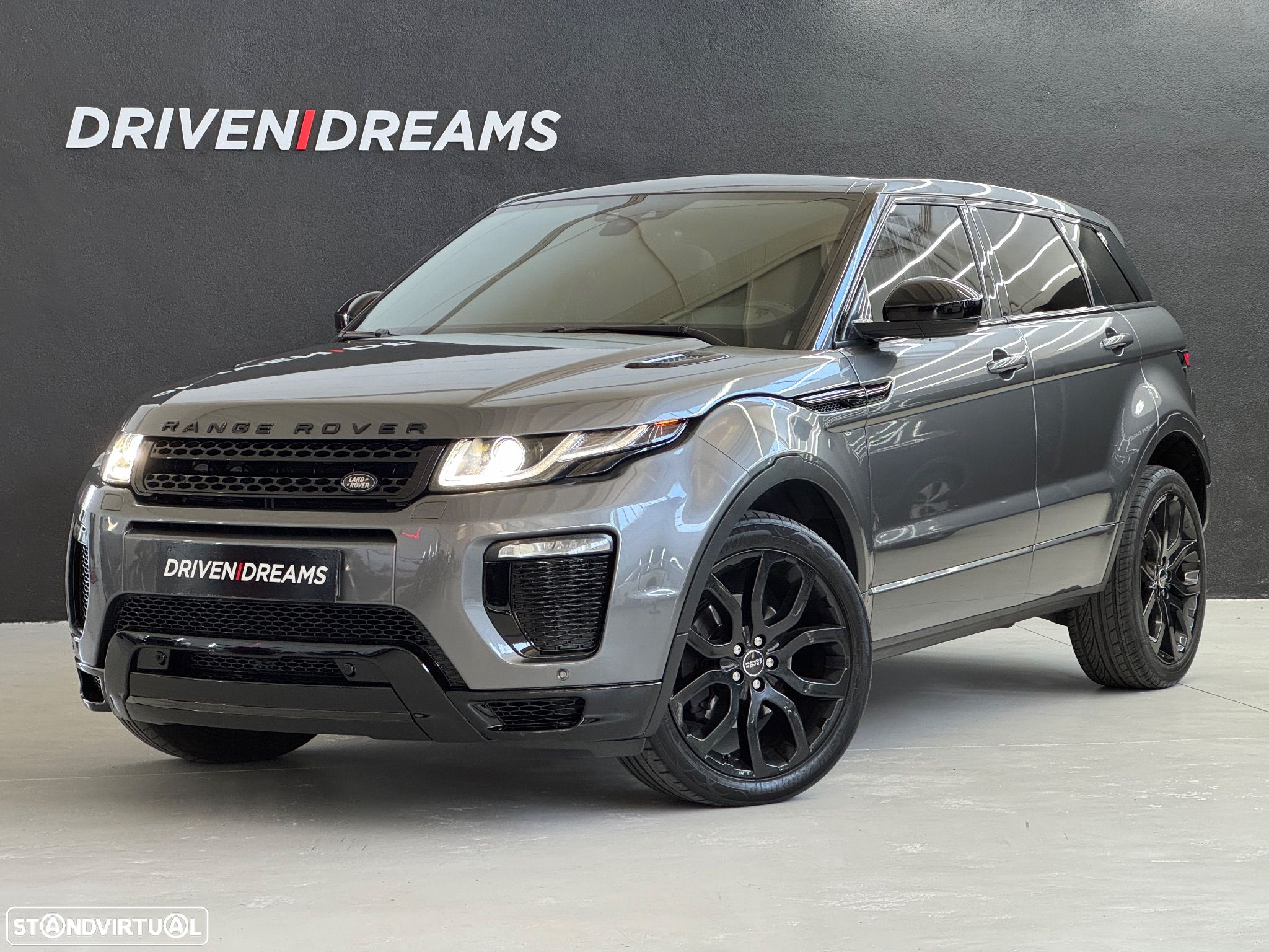 Land Rover Range Rover Evoque 2.0 D150 AWD R-Dynamic HSE Auto - 1