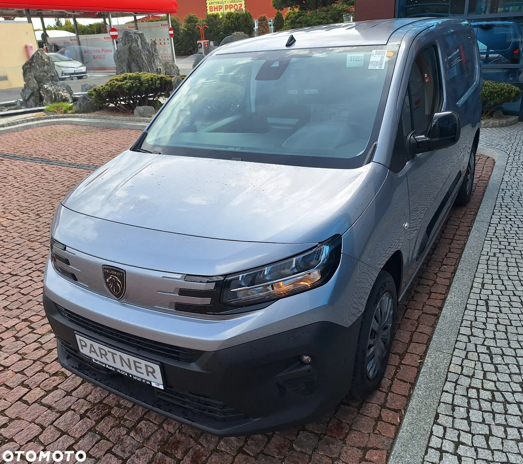 Peugeot Partner Furgon Long 950kg BlueHDi 130 KM S&S EAT8 - 2